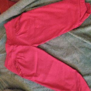 🍨Pink knee high stretchy pants.